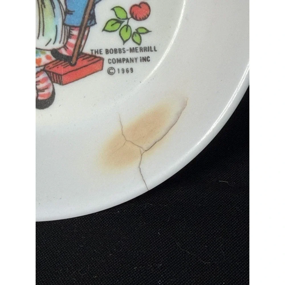 1969 Raggedy Ann & Andy Oneida Bowl